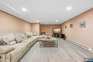 128 Rutherford Rd, Mahwah, NJ 07430 - Photo 30