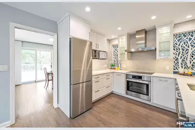 44 Deerfield Terrace, Mahwah, NJ 07430 - Photo 16