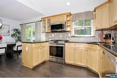 30 Brookfield Road, Dumont, NJ 07628 - Photo 12