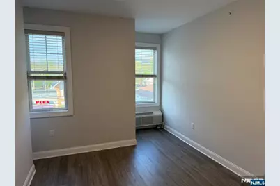 40 Park Avenue 303 #303, Park Ridge, NJ 07656 - Photo 8