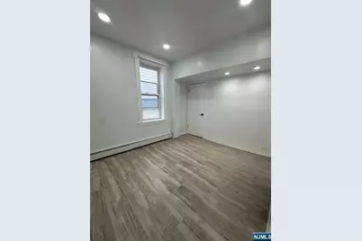 98 Macarthur Avenue 1 #1, Garfield, NJ 07026 - Photo 2