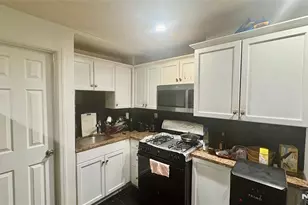 17 Cleveland Ave 2, Harrison, NJ 07029 - Photo 4