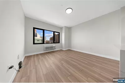 87-89 Mary 506 #506, Paterson, NJ 07503 - Photo 4