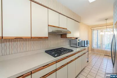 141 Wedgewood Drive 18 #18, Woodland Park, NJ 07424 - Photo 8