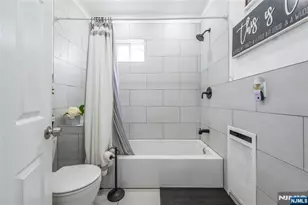129 Howard Ave, Passaic, NJ 07055 - Photo 18