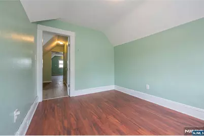 129 Howard Avenue, Passaic, NJ 07055 - Photo 26