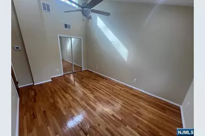 81 Maple Avenue, Springfield, NJ 07081 - Photo 14