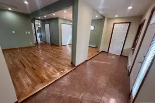 81 Maple Ave, Springfield, NJ 07081 - Photo 2