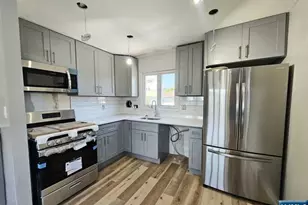 22 Kennedy Ct 2, Lyndhurst Township, NJ 07071 - Photo 4