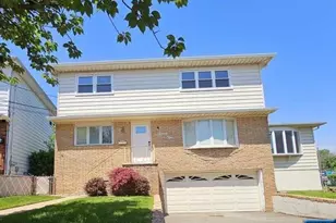 22 Kennedy Ct 2, Lyndhurst Township, NJ 07071 - Photo 2