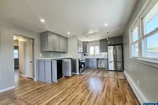 22 Kennedy Ct 2, Lyndhurst Township, NJ 07071 - Photo 4