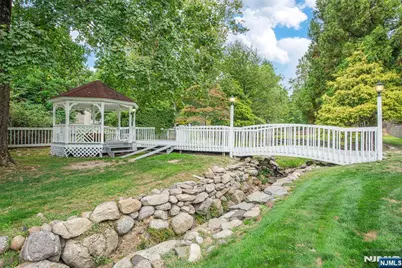 5 Williams Crest, Park Ridge, NJ 07656 - Photo 36