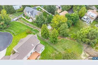 5 Williams Crest, Park Ridge, NJ 07656 - Photo 40