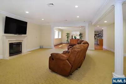 417 N Woodland Street, Englewood, NJ 07631 - Photo 20