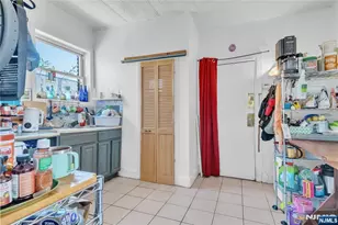 61 Victoria Ave, Newark, NJ 07104 - Photo 18