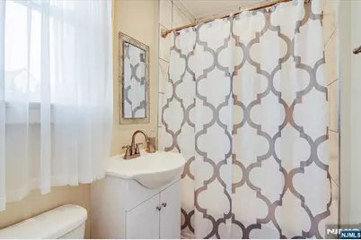 130 Madison Avenue, Clifton, NJ 07011 - Photo 18
