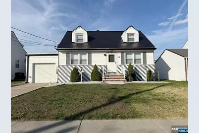 40 South Drive, Rochelle Park Township, NJ 07662 - Photo 1