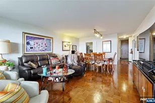 6 Horizon 2106, Fort Lee, NJ 07024 - Photo 8