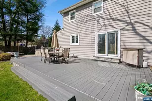 1 Dellmead Dr, Livingston, NJ 07039 - Photo 26