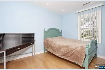 10 Chris Court, Fair Lawn, NJ 07410 - Photo 28