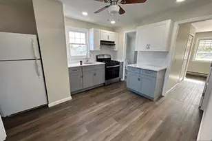 54 Windsor Street 3, Kearny, NJ 07032 - Photo 2