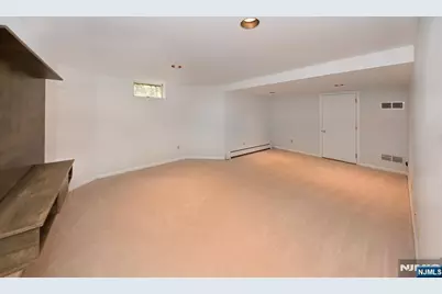 47 Bentley Drive, Franklin Lakes, NJ 07417 - Photo 24