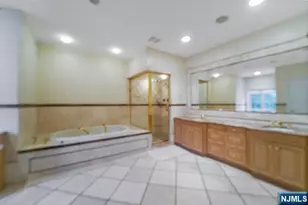 1 Euclid Rd, Fort Lee, NJ 07024 - Photo 26