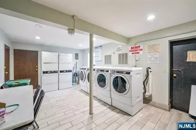 1003 Unicorn Way H1 #H1, Clifton, NJ 07011 - Photo 12