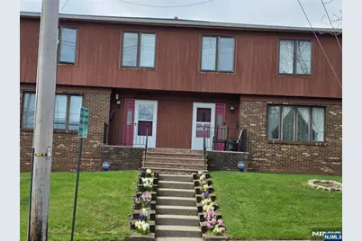 320-322 Williams #322, Hasbrouck Heights, NJ 07604 - Photo 1