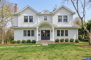 46 S Murray Ave, Ridgewood, NJ 07450 - Photo 1