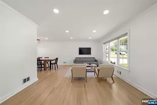 20 Blish Pl, Dumont, NJ 07628 - Photo 12