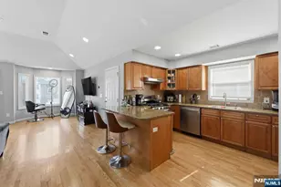 433 Linden, Elizabeth, NJ 07202 - Photo 8