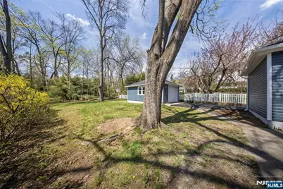59 Erie Avenue, Midland Park, NJ 07432 - Photo 36