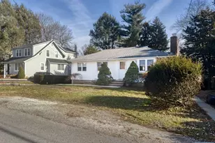 59 Herring St, Harrington Park, NJ 07640 - Photo 2