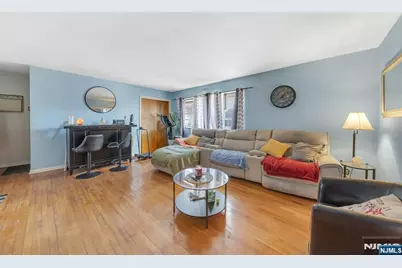439 Bergen Boulevard, Palisades Park, NJ 07650 - Photo 8