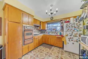 439 Bergen Blvd, Palisades Park, NJ 07650 - Photo 16