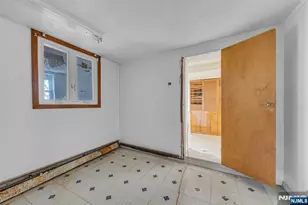 439 Bergen Blvd, Palisades Park, NJ 07650 - Photo 34