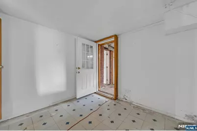 439 Bergen Boulevard, Palisades Park, NJ 07650 - Photo 30