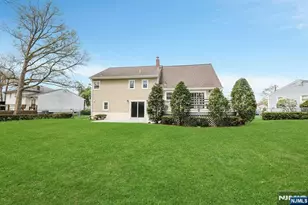 9-09 Elaine Terrace, Fair Lawn, NJ 07410 - Photo 8
