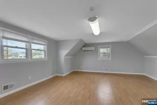 9-09 Elaine Terrace, Fair Lawn, NJ 07410 - Photo 28