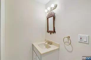 162 Anderson Ave, Closter, NJ 07624 - Photo 38