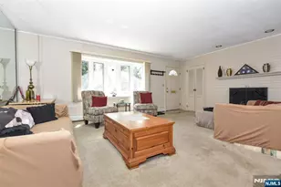 31 Susan Ave, Midland Park, NJ 07432 - Photo 8