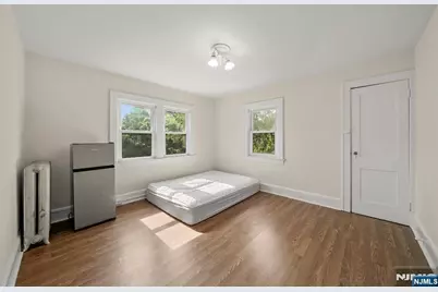 1231 Alicia Avenue, Teaneck Township, NJ 07666 - Photo 20