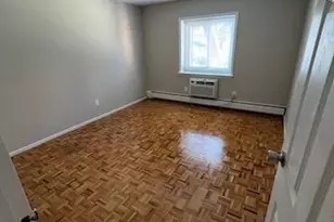 40 Zabriskie St, Hackensack, NJ 07601 - Photo 4