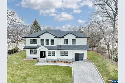 592 Fermery Drive, New Milford, NJ 07646 - Photo 10