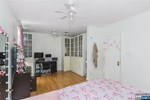 129 Hudson St, Hackensack, NJ 07601 - Photo 18