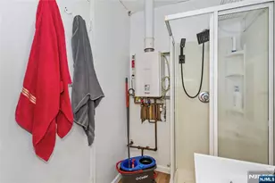 129 Hudson St, Hackensack, NJ 07601 - Photo 32