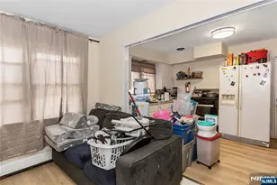 129 Hudson St, Hackensack, NJ 07601 - Photo 2