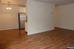 405 Sutton Pl, Norwood, NJ 07648 - Photo 4
