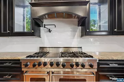 72 4th Street, Park Ridge, NJ 07656 - Photo 18